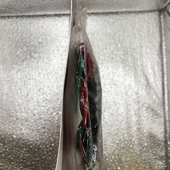 Brand new paper/felt craft kit bundle for your kids. - Picture 4 of 7